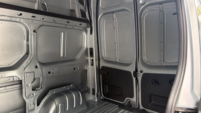Renault Trafic Swb Diesel SH30 Blue dCi 150 High Roof Advance [Safety] Van - Image 14